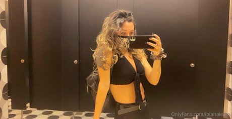 lesbian squirt onlyfans beautiful naked img