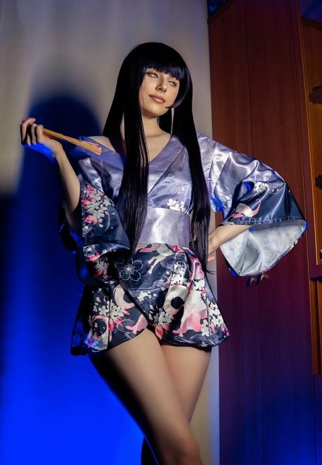 Mary Dixon pretty pornstar photo