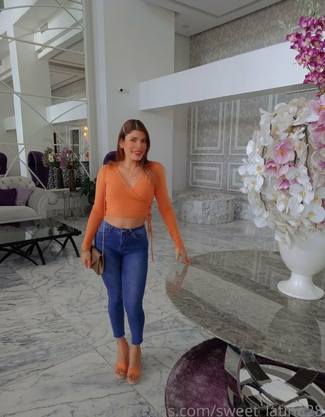 sweet latina28 star adult galleries