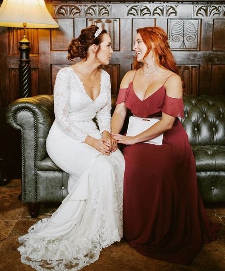 Aureylian model nice pic