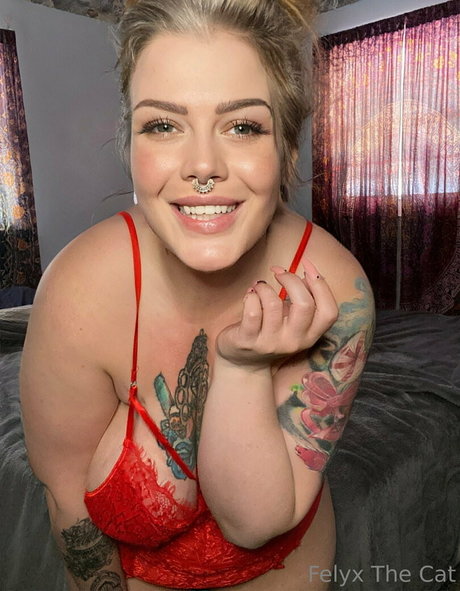 felyxfree pornstar sexy photos