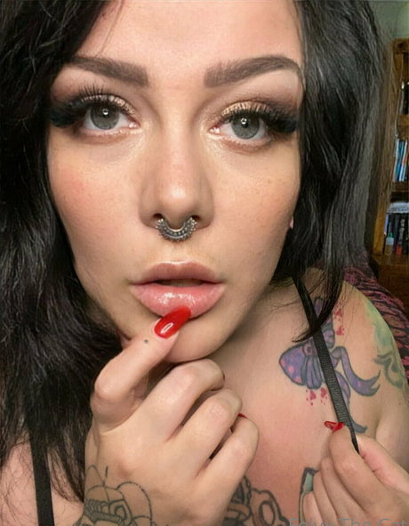 felyxfree top profile image