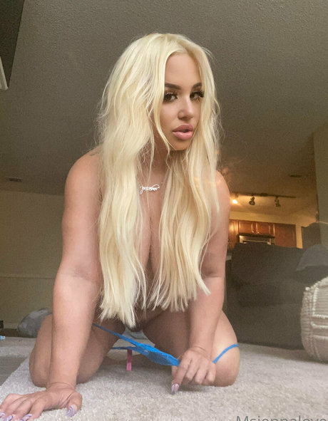 msjennalove free model pic