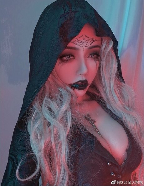 TiTi cosplay pornstar exclusive gallery
