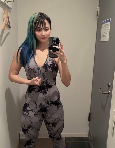 blamagitanaka naked model pic