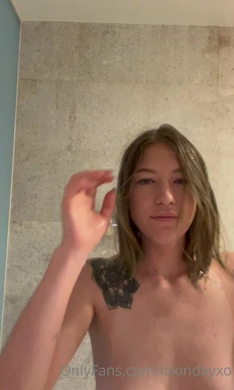 LakinDayXO model exclusive gallery