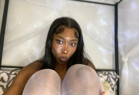meruhart666 pornstar nice images