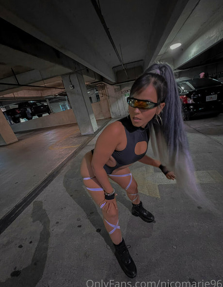 nicomarie96 hot star picture