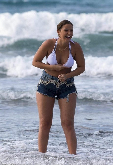 Jacqueline Jossa top profile image