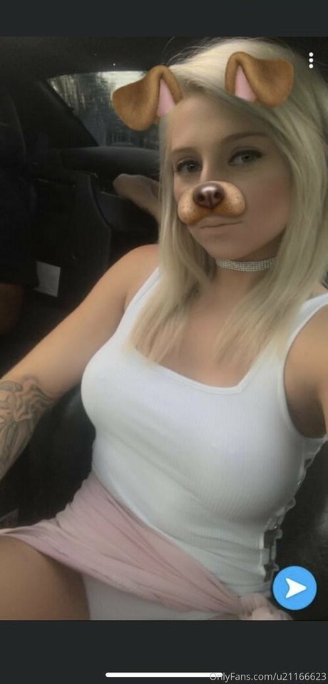 Sunny Bunnnie sex actress pic