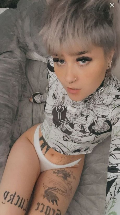 Eki102 pornstar nudes images