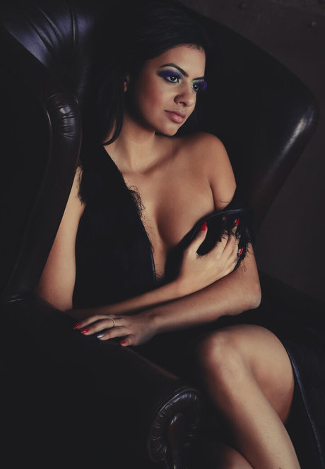 Sweetclassybae sex model photos