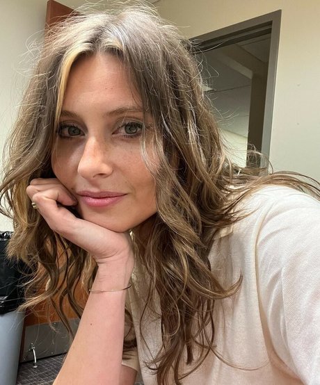 Aly Michalka top profile image