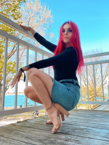 WAP DADDY ARI pornstar naked picture