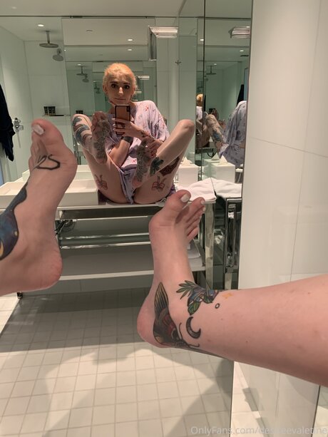 first time threesome onlyfans free nude pictures