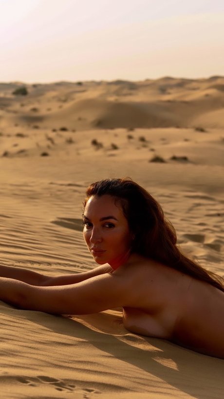 Raphaelle Baron model nude photo
