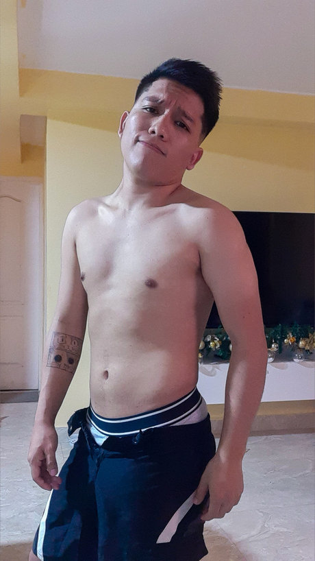 Richi amp ampCaligula star naked images