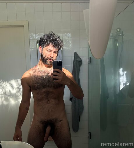 Remy Duran Premium beautiful actress img