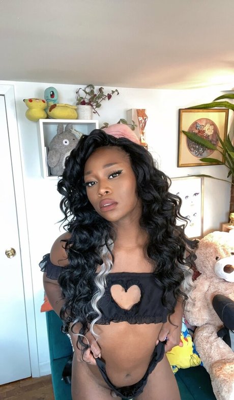 star onlyfans naked picture
