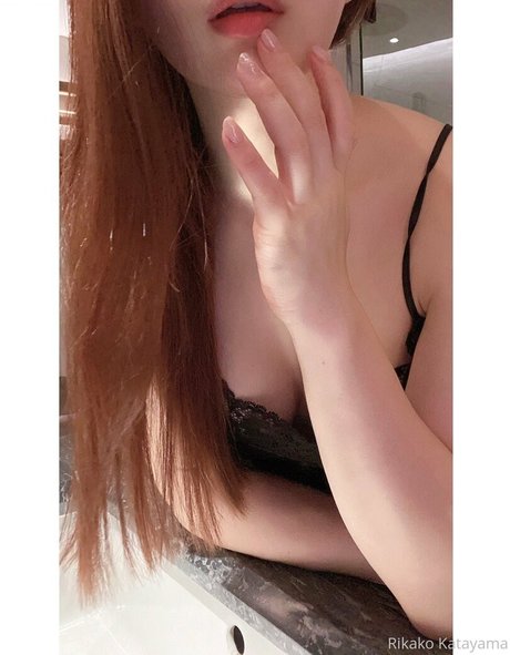 rikakodesu erotic pornstar pics