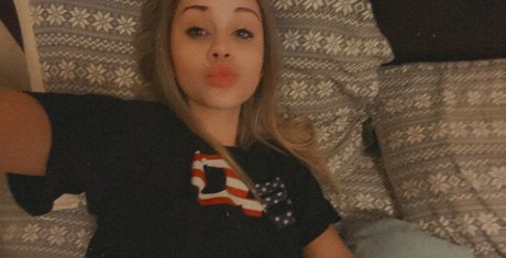 sassysloth pornstar photo