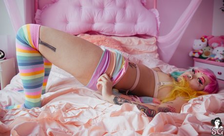 AnnieMiao naked pornstar archive