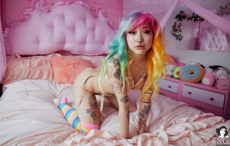 AnnieMiao sexy model image