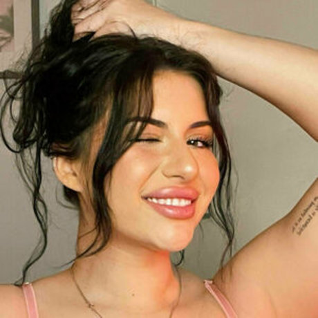 mollyblairxxx star naked pic