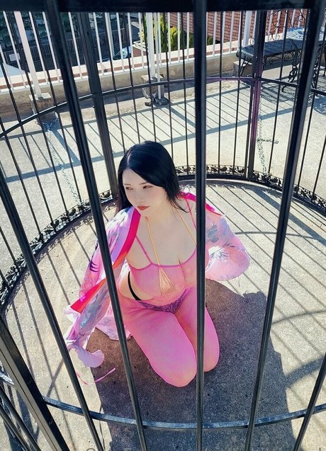 anriokita real naked star image