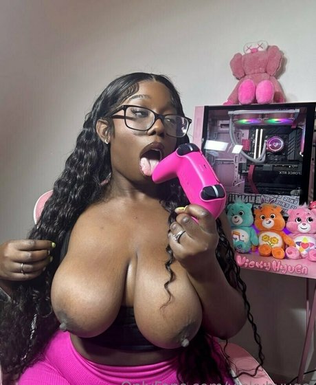vickyhyuga free pornstar pic