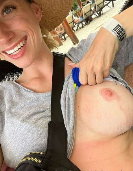 wildkateefree erotic star images