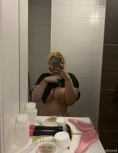andrordrend8 model nudes photos