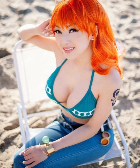 Vampybitme hd model photo