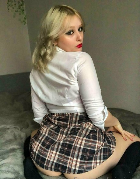 juicyjuus beautiful model archive