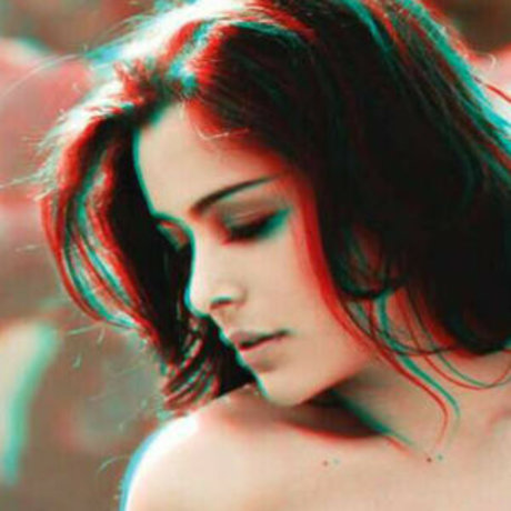 Larissa Riquelme star photo