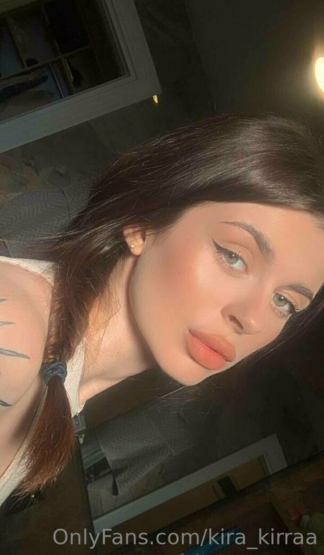 kira kirraa pornstar hot images