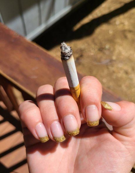 smokingprincessof nude actress picture