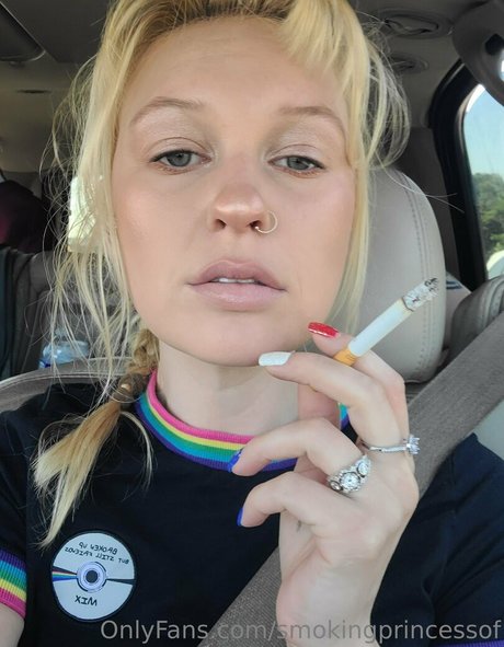 smokingprincessof sex star pics