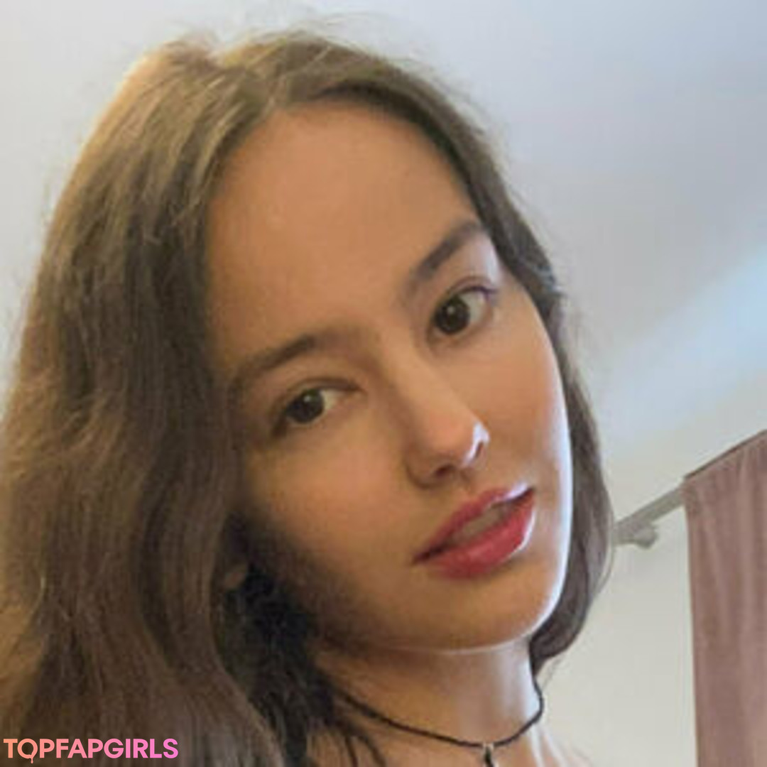 miss sweet mia model naked pic