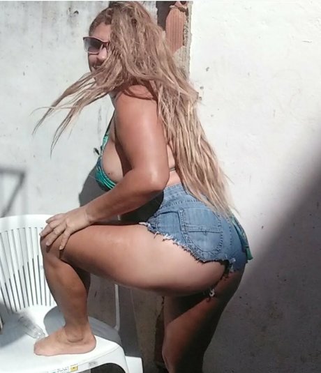 marystyle hot model img