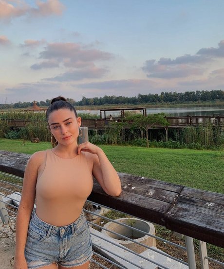 Effy Palarya pornographic model image