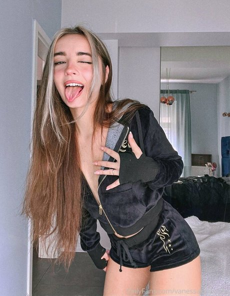 vanessaszwaczka best star img