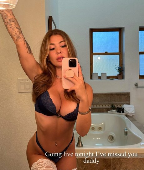 badgirlblairr naked actress picture