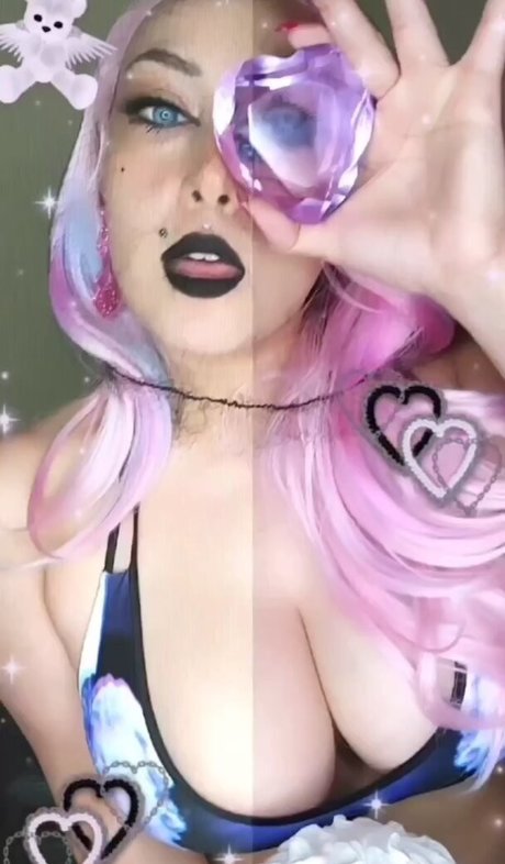 TechNoirCandy model xxx photos