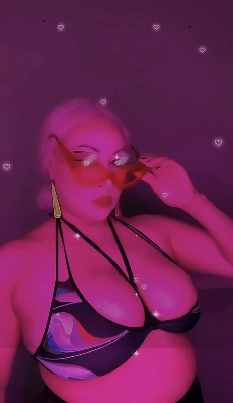 TechNoirCandy model sexy photo