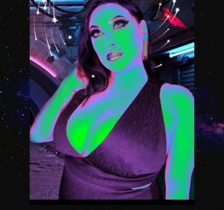 TechNoirCandy best star images