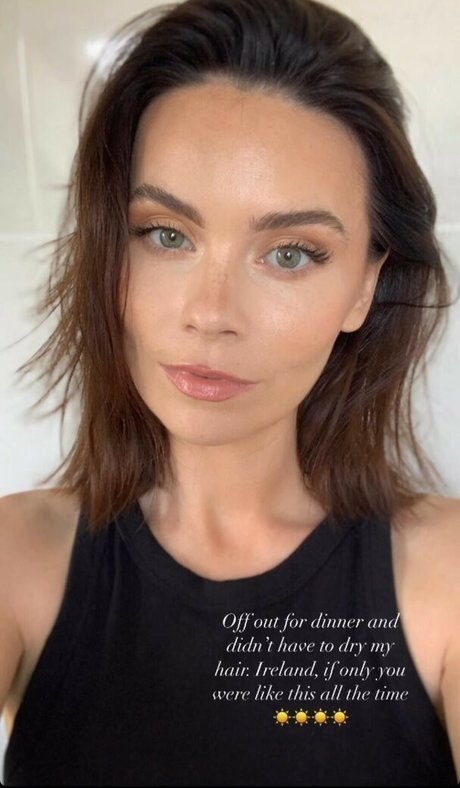 Mairead Carlin model xxx photos