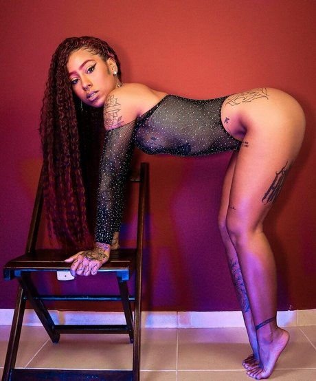 opaicriis sex star img