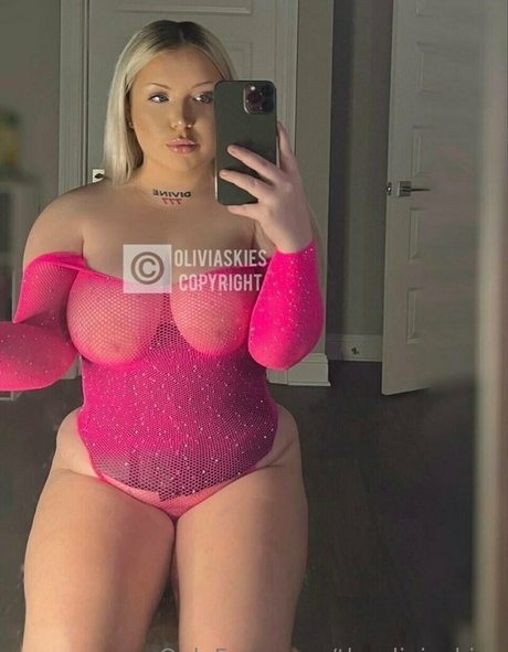 theoliviaskies art pornstar pictures