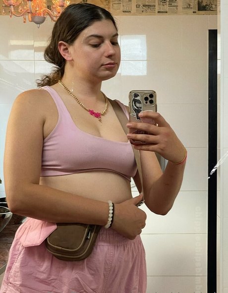chippiechipsbimbo model porn image